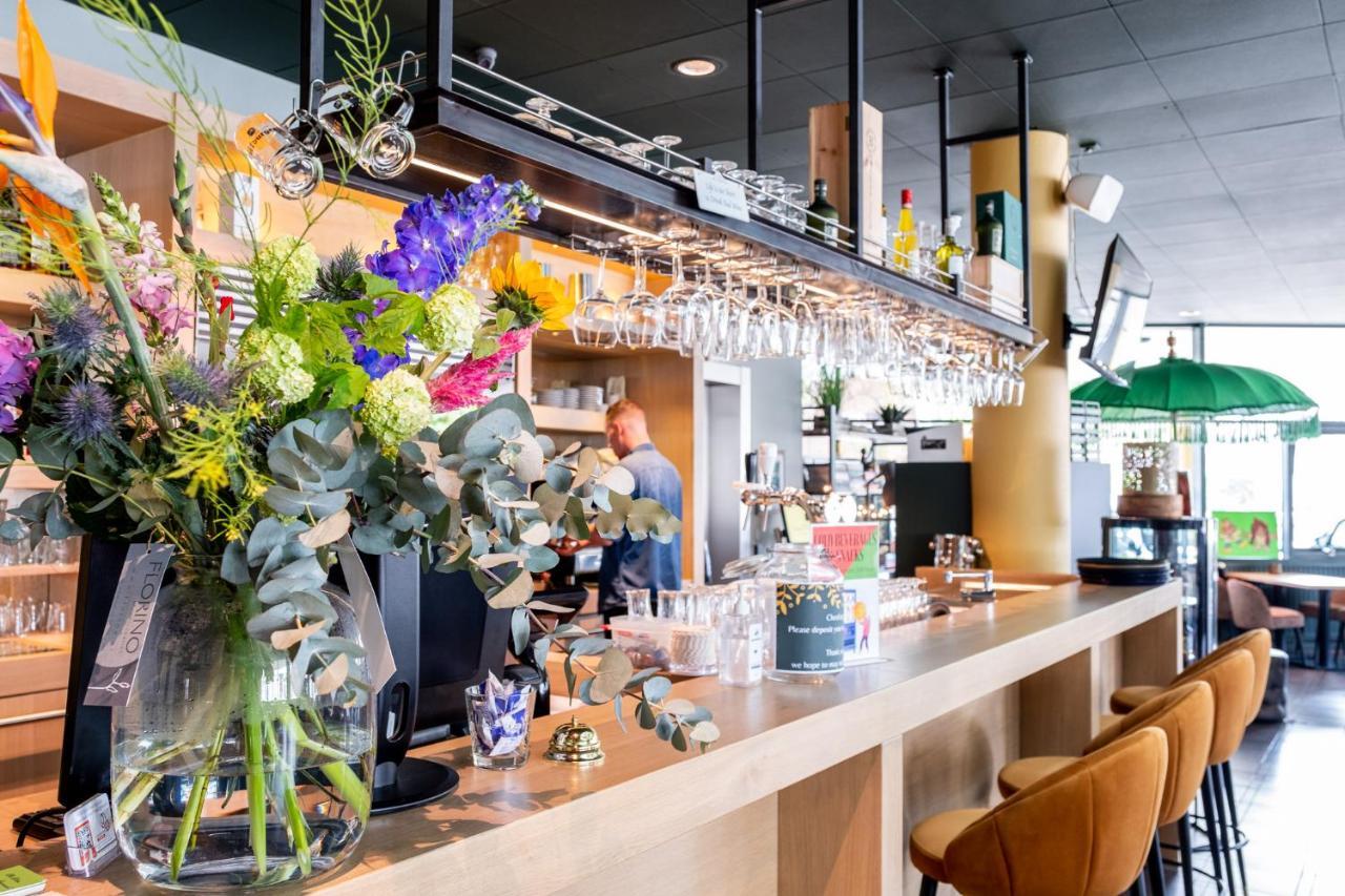 Nero Office Hotel&City Café Roarmond Esterno foto