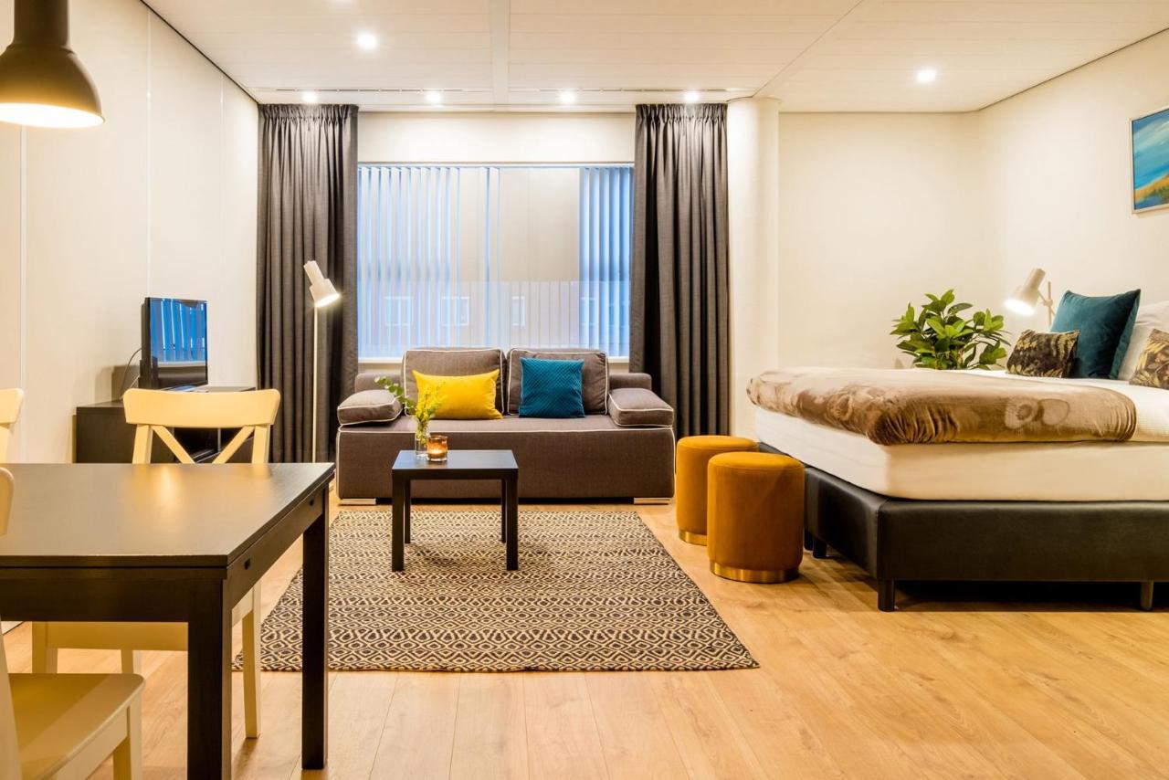 Nero Office Hotel&City Café Roarmond Esterno foto