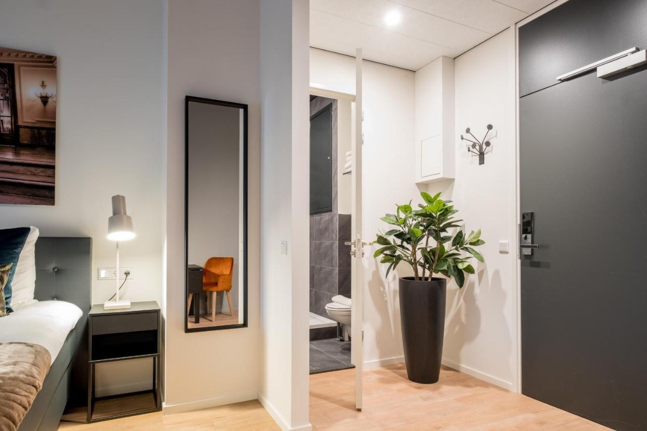 Nero Office Hotel&City Café Roarmond Esterno foto